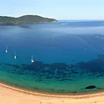 Apartament Tres Bel Les Pieds Dans L'eau Appietto