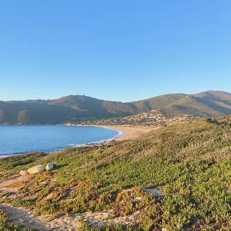 Tres Bel Les Pieds Dans L'eau Lägenhet *