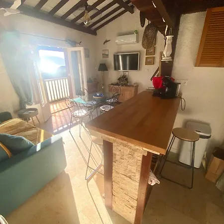 Lägenhet Tres Bel Les Pieds Dans L'eau