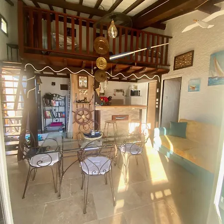 Tres Bel Les Pieds Dans L'eau Lägenhet *